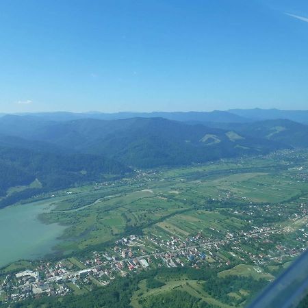 Alma Apartament Piatra Neamţ Екстериор снимка