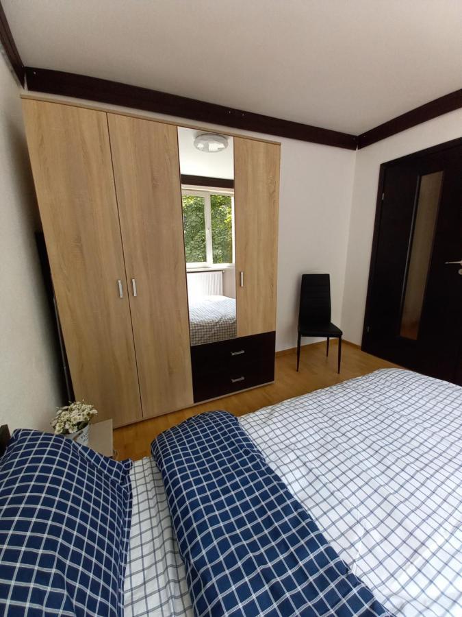 Alma Apartament Piatra Neamţ Екстериор снимка